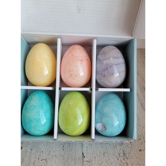 Williams Sonoma Pastel alabaster eggs decorative Easter spring set home - Picture 3 of 8